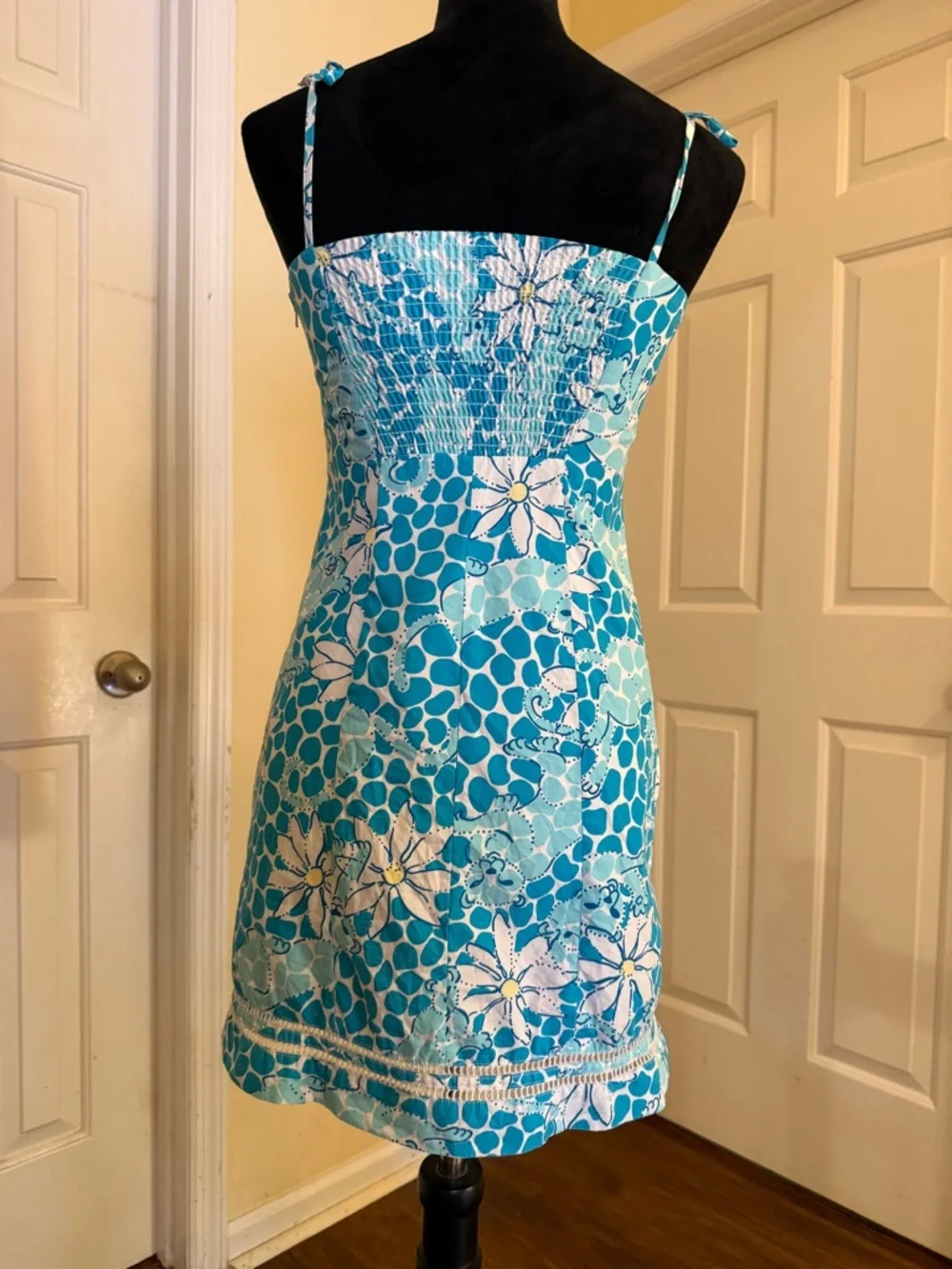 Lilly Pulitzer Tiger Lily Girls Dress Size 14 | Blue Floral Cotton Sundress